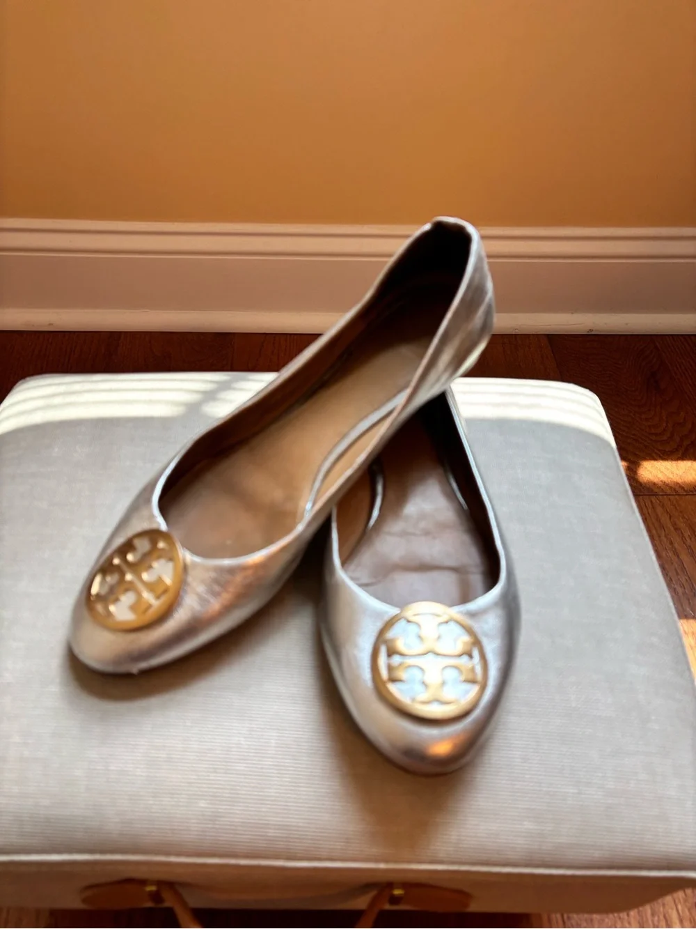 Tory Burch Silver Leather Logo Ballet Flats